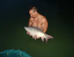 Egzotikus tavi horgászat Thaiföldön 
