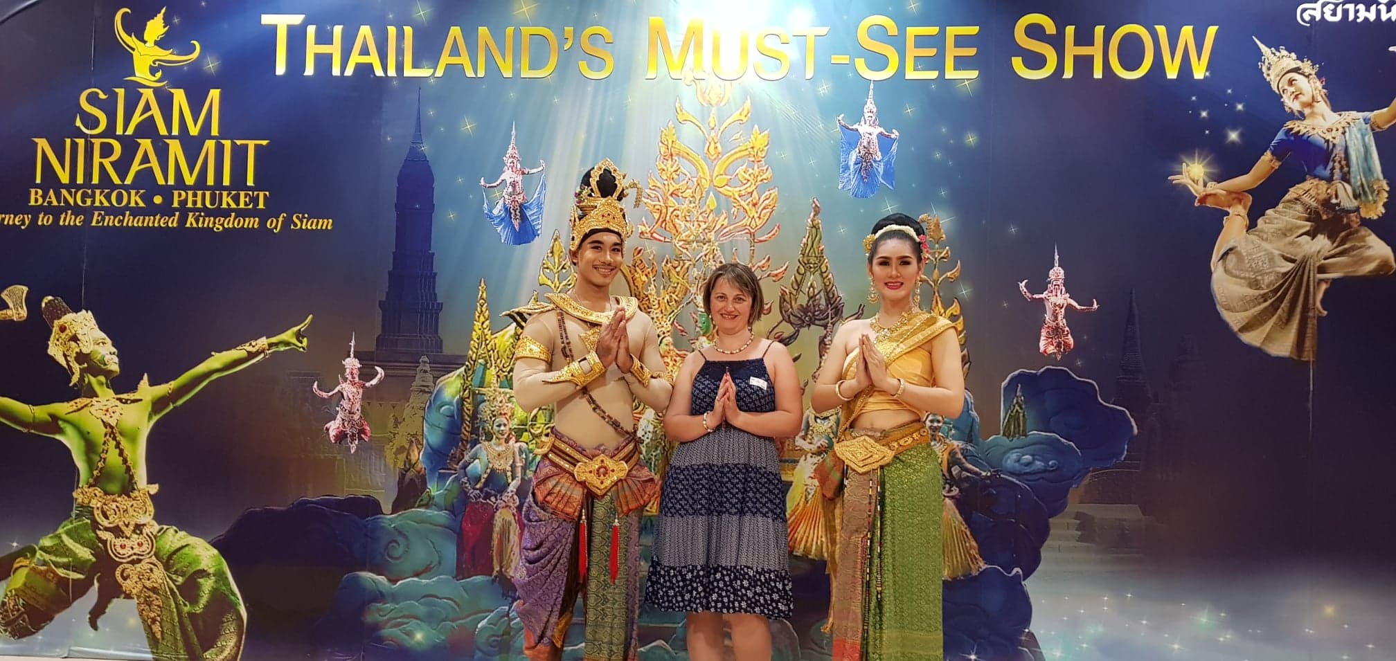 Siam Niramit Thai történelmi és kulturális showműsor