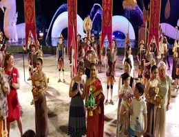 Thaiföld, Phuket: Siam Niramit. Thai történelmi és kulturális showműsor
