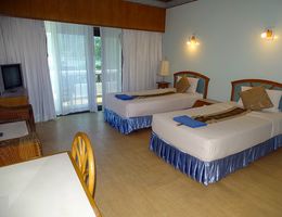 Szállásfoglalás Phuket szigeten: Golden Sand Inn